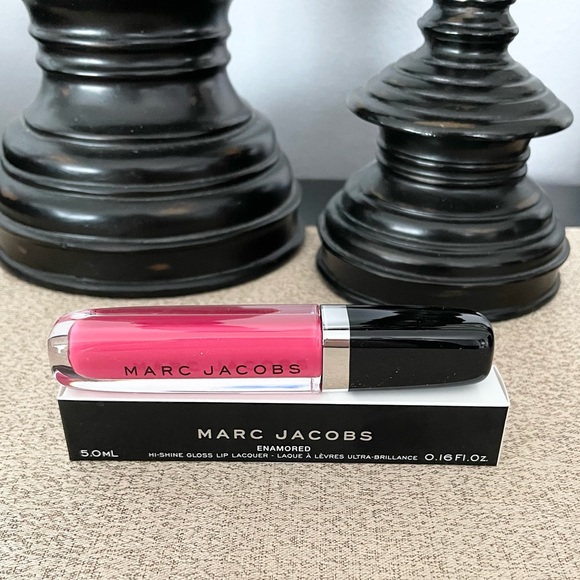 New MARC JACOBS Enamored Hi-Shine Lip Lacquer Lipgloss-330/HEY YOU - Picture 5 of 7